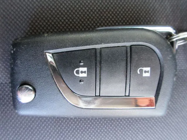 トヨタ　ヤリス