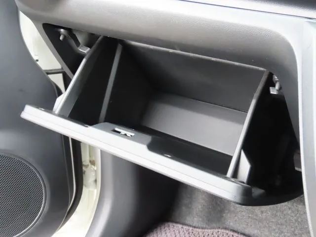 ミラ　イース（ダイハツ）の車両写真