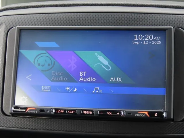 ミラ　イース（ダイハツ）の車両写真