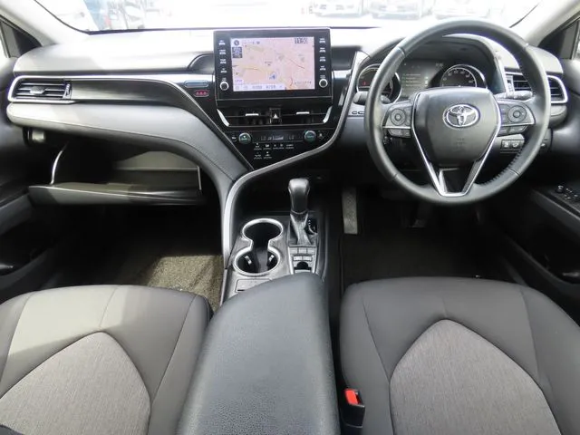 カムリ　ハイブリッド（トヨタ）の車両写真