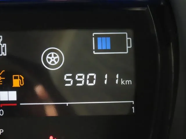 ニッサン　ノート