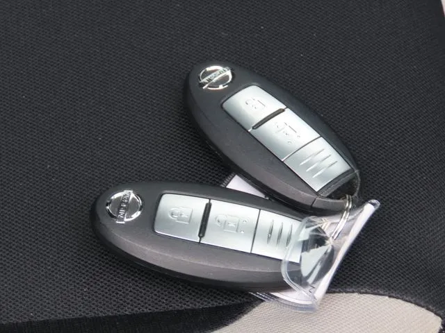 ニッサン　ノート