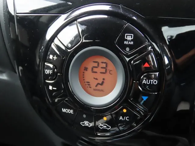 ニッサン　ノート