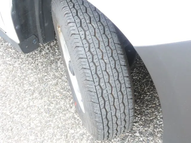 ニッサン NV150 AD 2WD