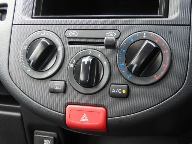 ニッサン NV150 AD 2WD