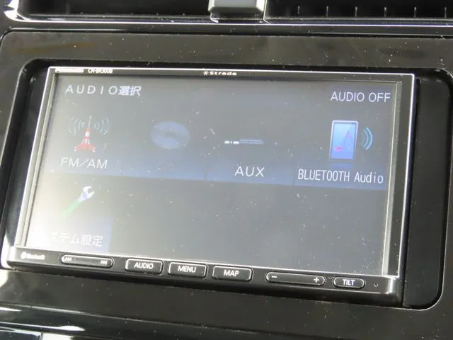 プリウス（トヨタ）の車両写真