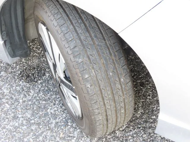 ホンダ　シャトル　ハイブリッド