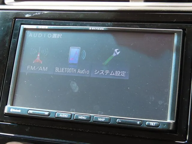 ホンダ　シャトル　ハイブリッド