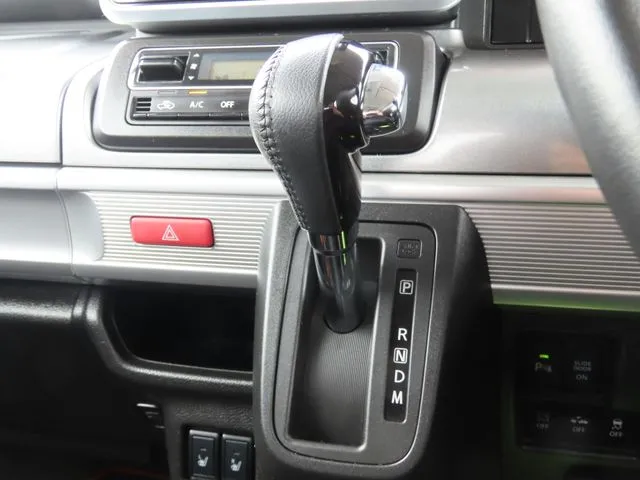 スズキ スペーシア ギア