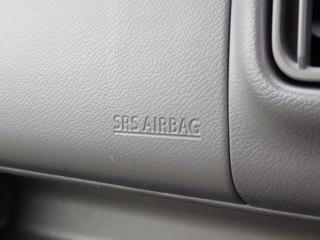 エブリイバン（スズキ）の車両写真