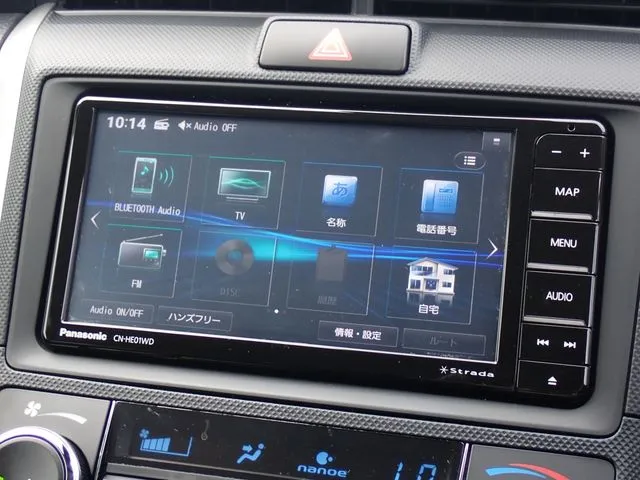 トヨタ　カローラフィールダー　ハイブリッド