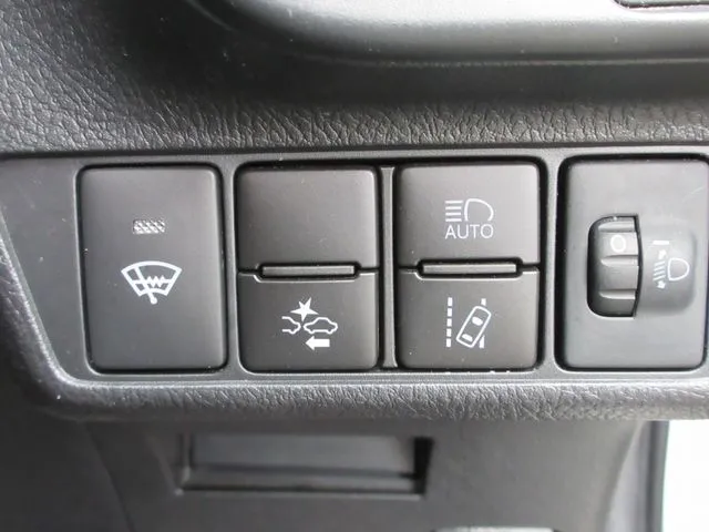 トヨタ　カローラフィールダー　４ＷＤ