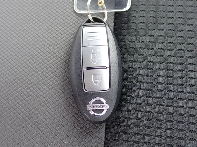 ニッサン NV200バネットバン