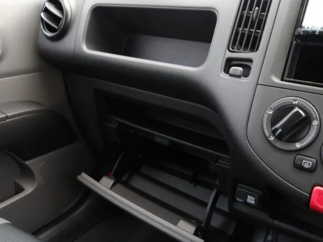 ＮＶ１５０　ＡＤ　２ＷＤ（ニッサン）の車両写真