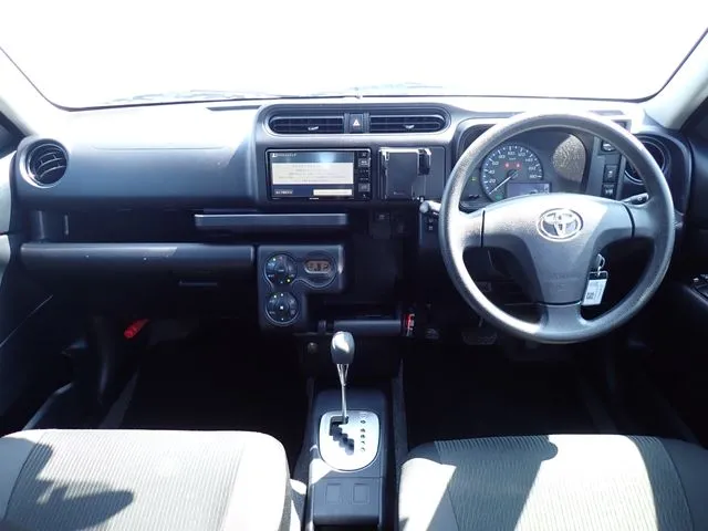 トヨタ　プロボックスバン　ハイブリッド