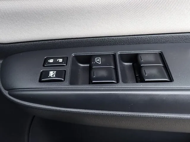 ノート（ニッサン）の車両写真