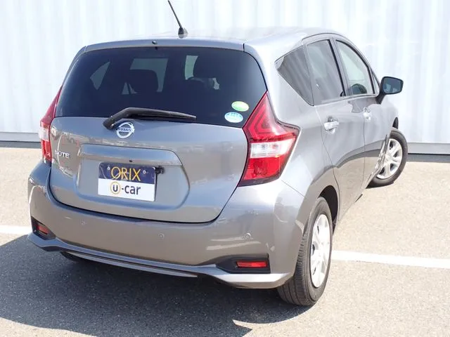 ノート（ニッサン）の車両写真