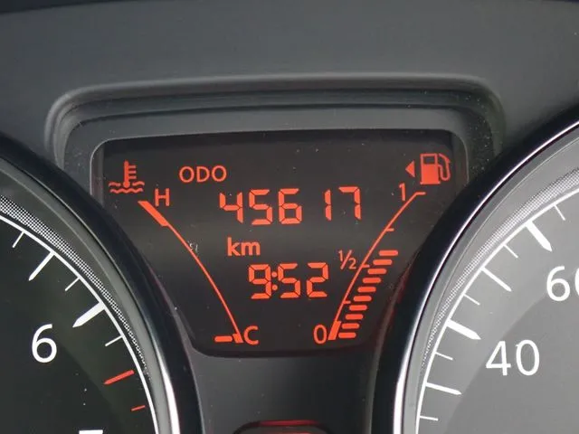 ノート（ニッサン）の車両写真