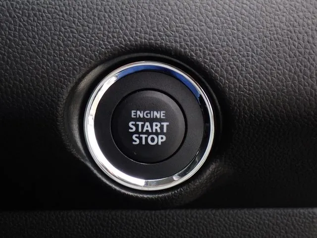 スズキ　スイフト