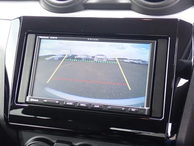 スズキ　スイフト