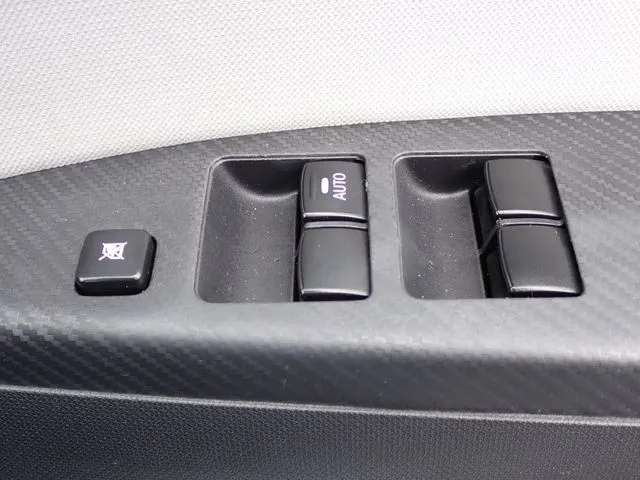 ミラージュHB(ミツビシ)の車両写真