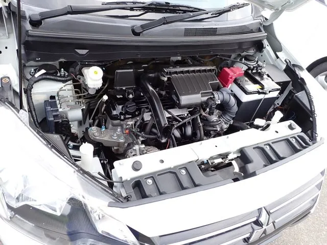 ミラージュHB(ミツビシ)の車両写真