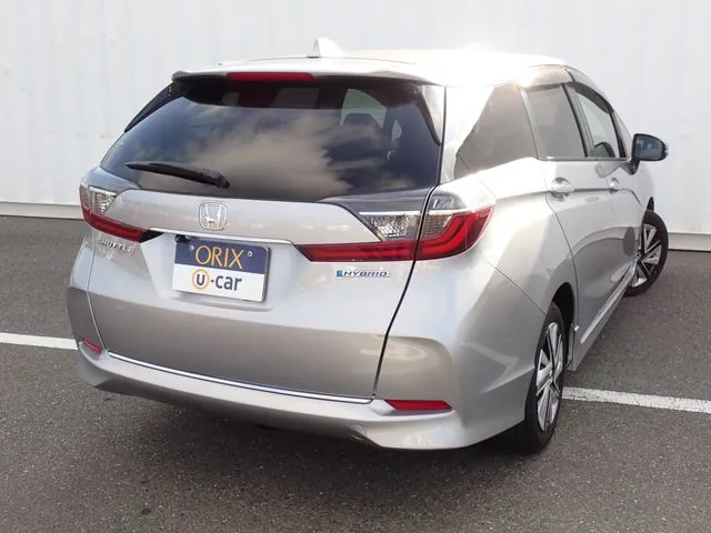 ホンダ　シャトル　ハイブリッド