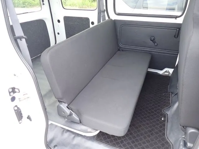 ダイハツ　ハイゼットカーゴ