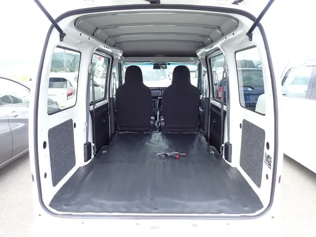 ダイハツ　ハイゼットカーゴ