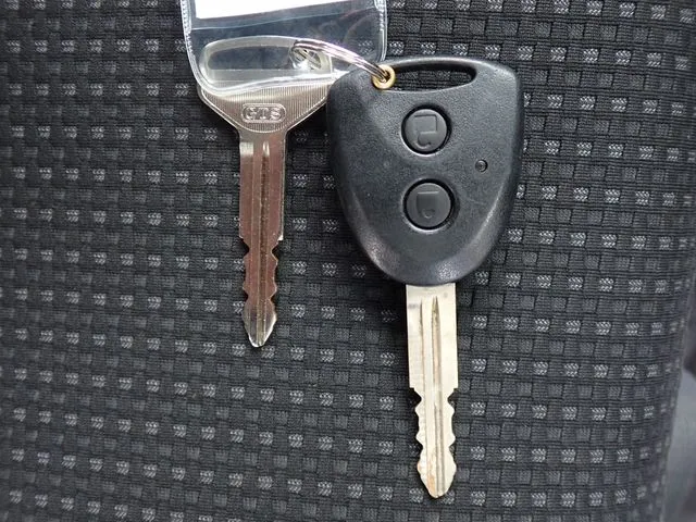 ダイハツ　ハイゼットカーゴ