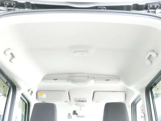 スペーシア　ギア（スズキ）の車両写真