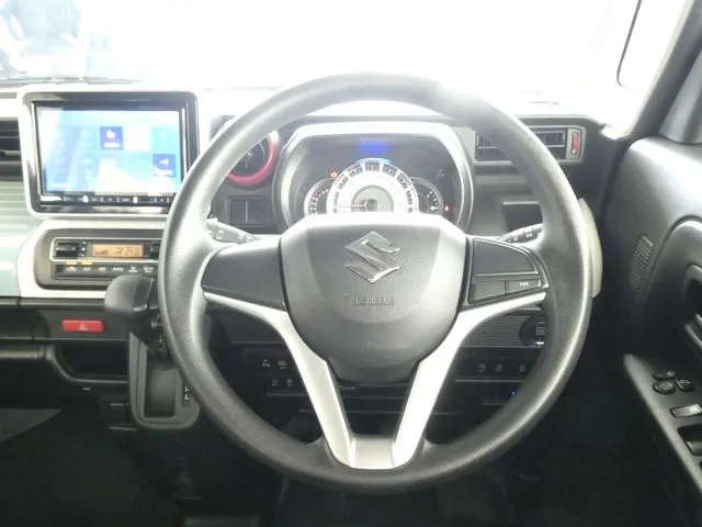 スペーシア　ギア（スズキ）の車両写真