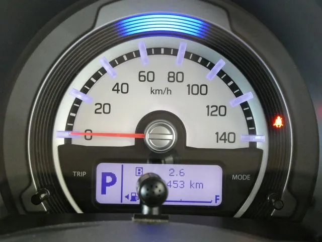 スズキ　ハスラー