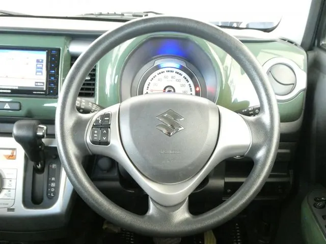 スズキ　ハスラー