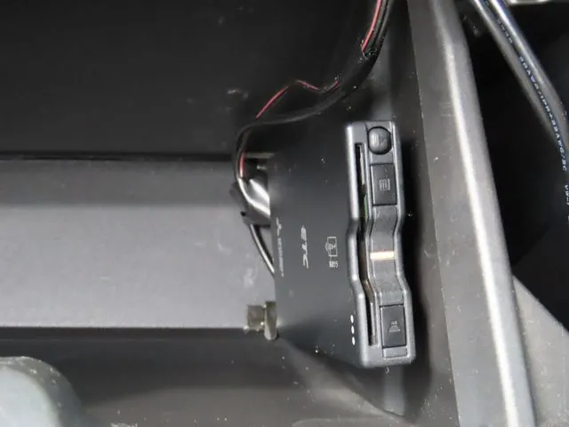 ミラ　イース（ダイハツ）の車両写真