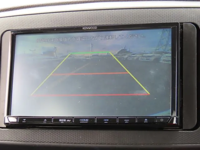 ミラ　イース（ダイハツ）の車両写真