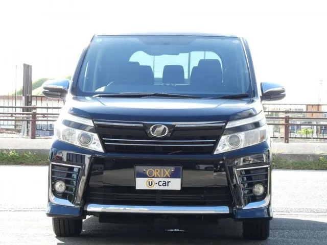 トヨタ ヴォクシー
