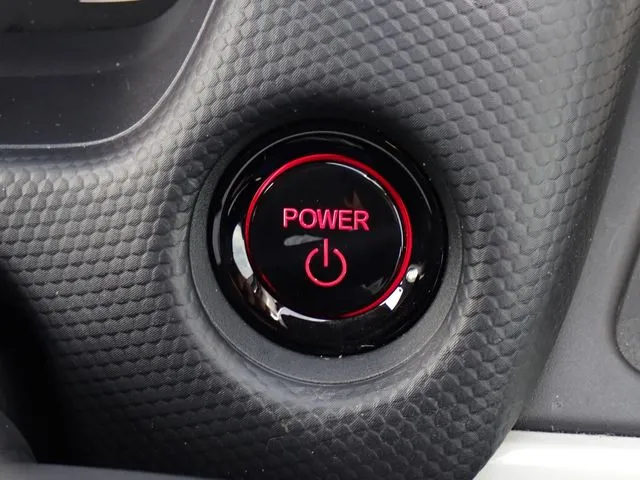 ホンダ　フィット　ｅ：ＨＥＶ