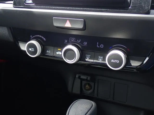 ホンダ　フィット　ｅ：ＨＥＶ