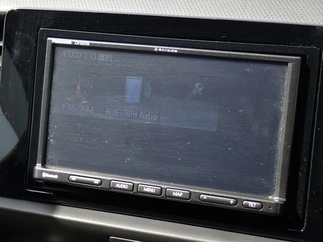 ホンダ　フィット　ｅ：ＨＥＶ