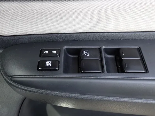 ノート（ニッサン）の車両写真