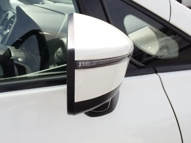 ノート（ニッサン）の車両写真