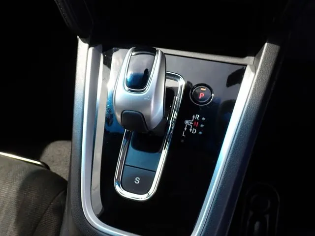 ホンダ　シャトル　ハイブリッド