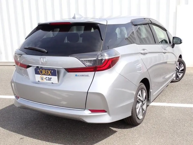 ホンダ　シャトル　ハイブリッド