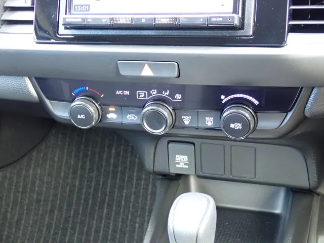 ホンダ　フィット