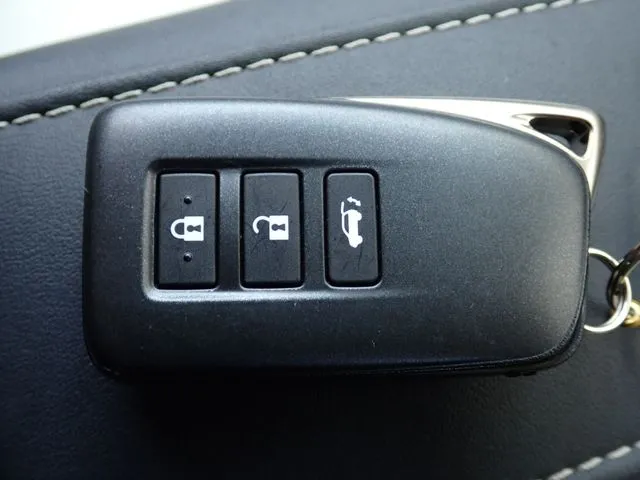 トヨタ　レクサス　ＲＸ３００