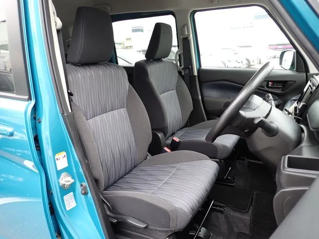 スズキ　ソリオ