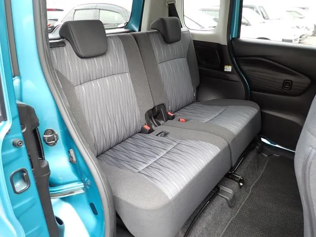 スズキ　ソリオ