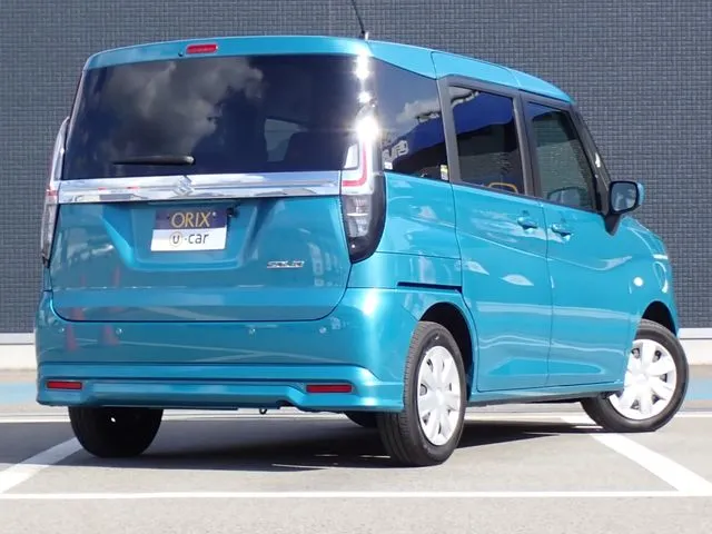 スズキ　ソリオ