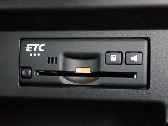 スズキ　ソリオ